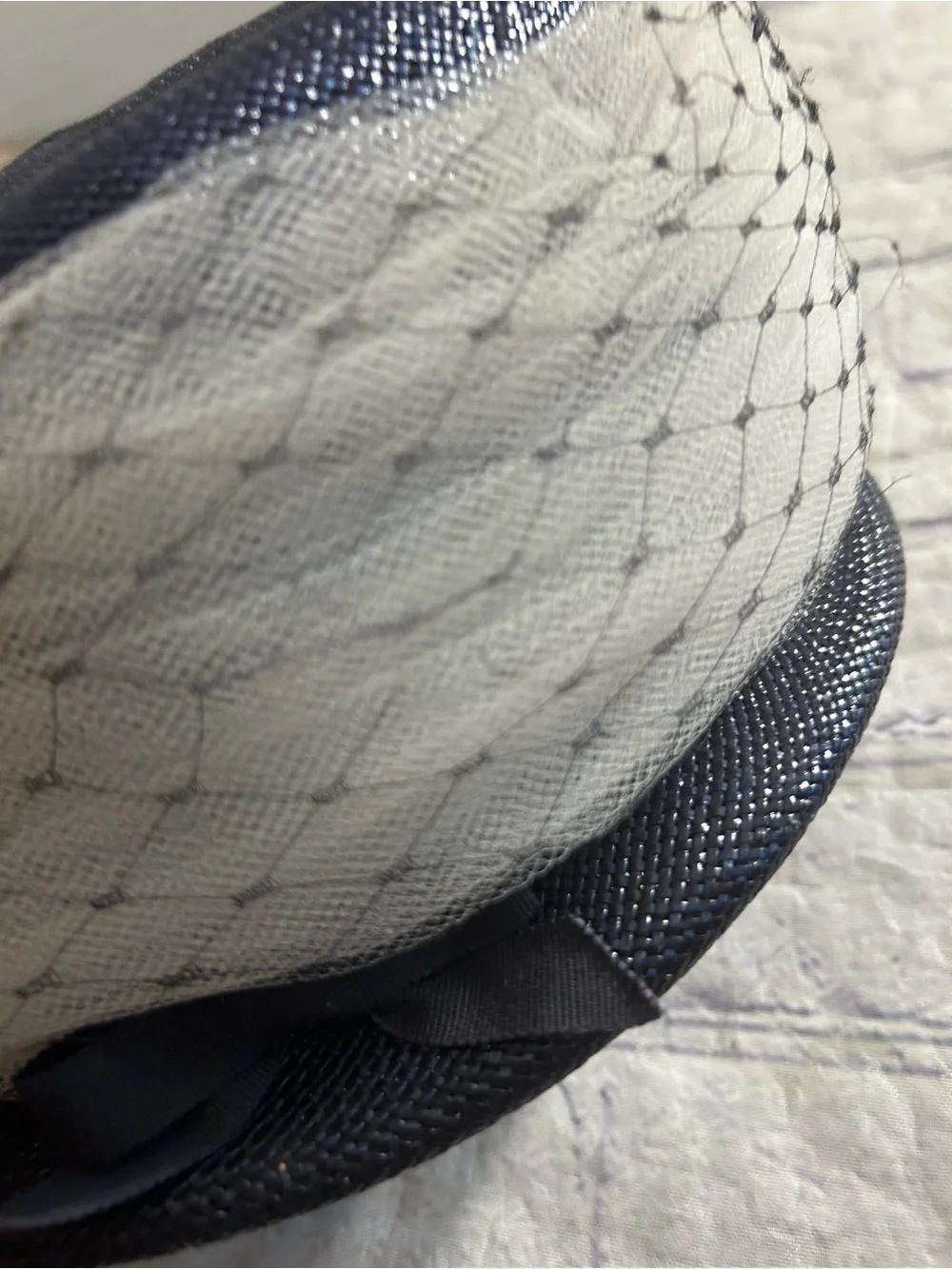 VTG STYLE PILL BOX BLACK WITH CREAM MESH NET HAT - Picture 8 of 11